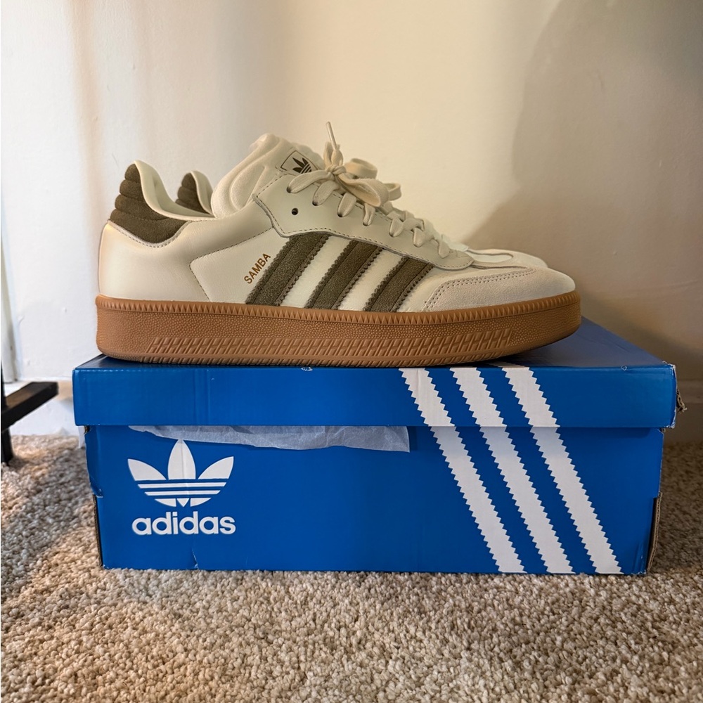 Adidas Samba XLG Sneakers